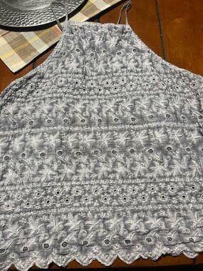 American Eagle Women’s XL Light Gray Eyelet Halter Tank Top